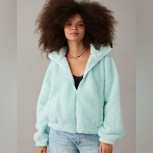 NWT American Eagle Mint Blue Sherpa Fleece Jacket big hug